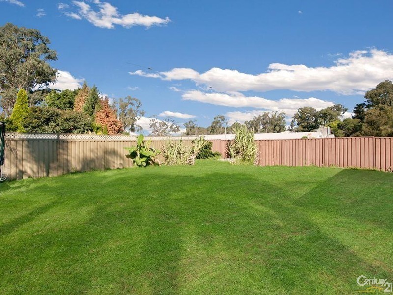 229 Farnham Road, Quakers Hill NSW 2763