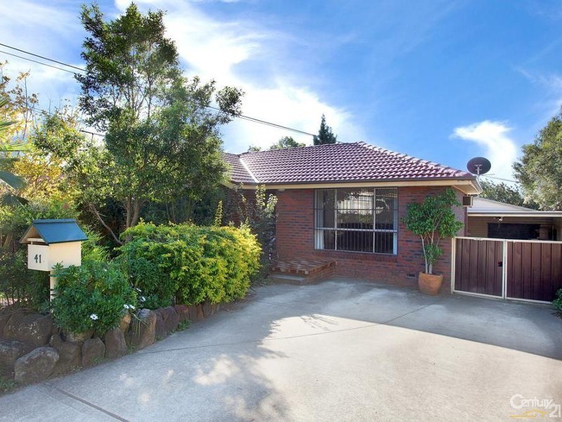 41 Illabo Street, Quakers Hill NSW 2763
