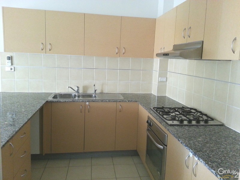 35/2 Wentworth Avenue, Toongabbie NSW 2146