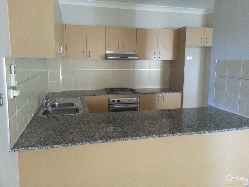 35/2 Wentworth Avenue, Toongabbie NSW 2146