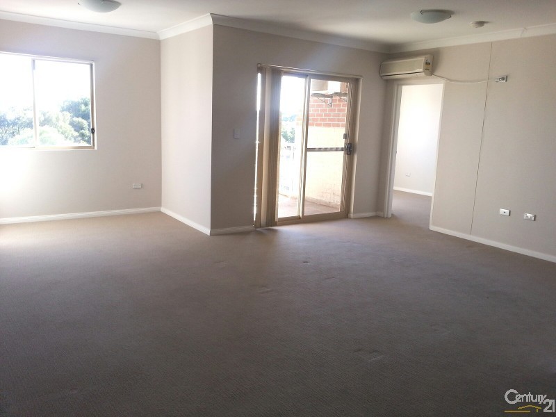 35/2 Wentworth Avenue, Toongabbie NSW 2146