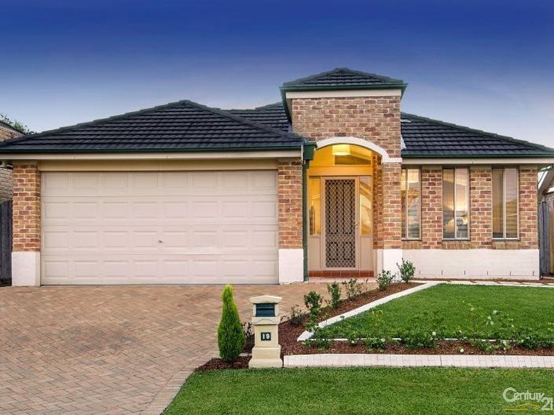 19 Apache Grove, Stanhope Gardens NSW 2768