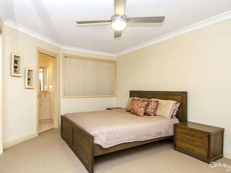 19 Apache Grove, Stanhope Gardens NSW 2768