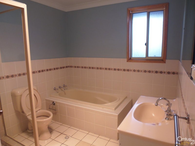 35 Ramona Street, Quakers Hill NSW 2763