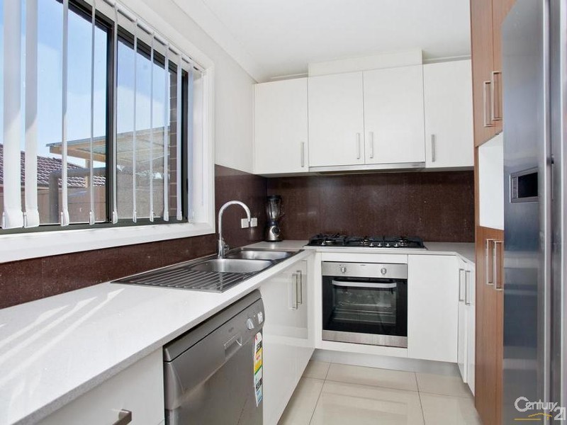 2/14-16 Ramona Street, Quakers Hill NSW 2763