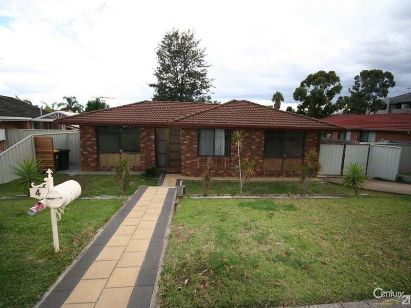 4 Benbury Street, Quakers Hill NSW 2763