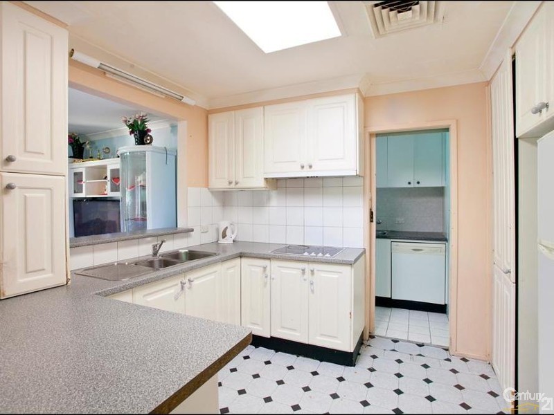 13 Attard Avenue, Marayong NSW 2148