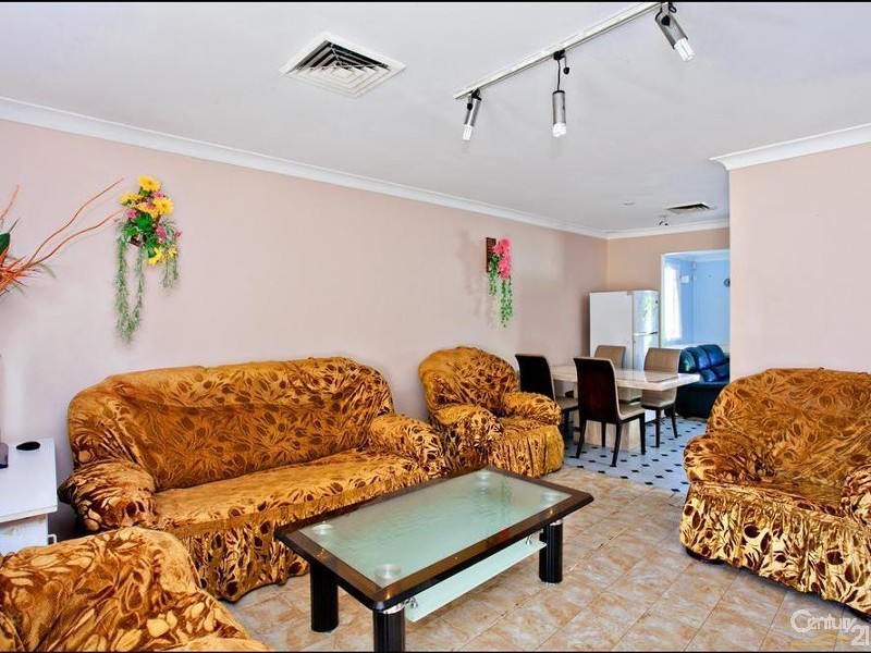 13 Attard Avenue, Marayong NSW 2148