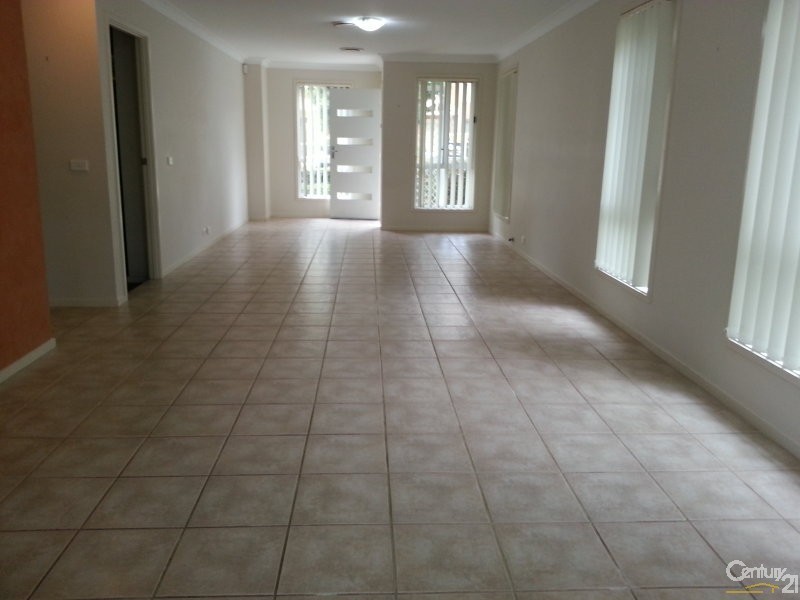 44 Treetop Circuit, Quakers Hill NSW 2763