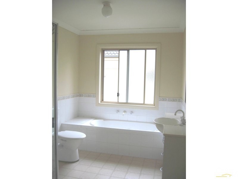 13A Pentland Street, Quakers Hill NSW 2763