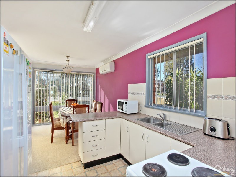 59 Warrimoo Drive, Quakers Hill NSW 2763