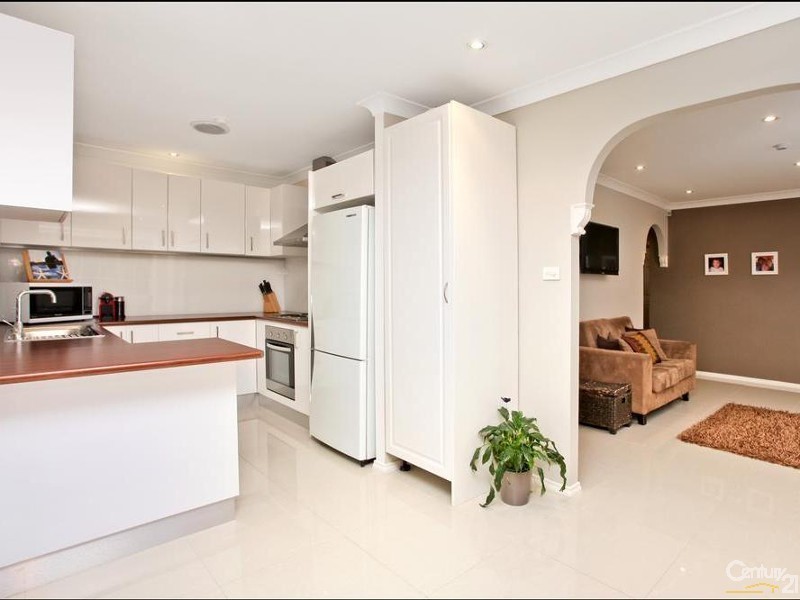 23 Kashmir Avenue, Quakers Hill NSW 2763