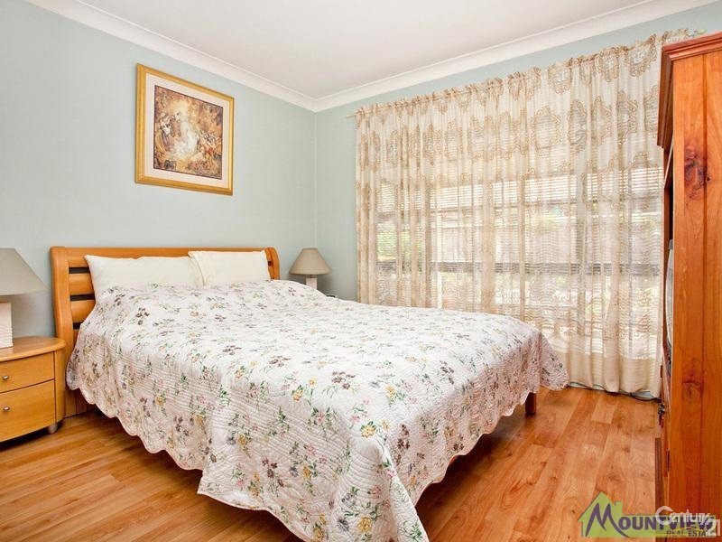 41 FOXWOOD AVENUE, Quakers Hill NSW 2763