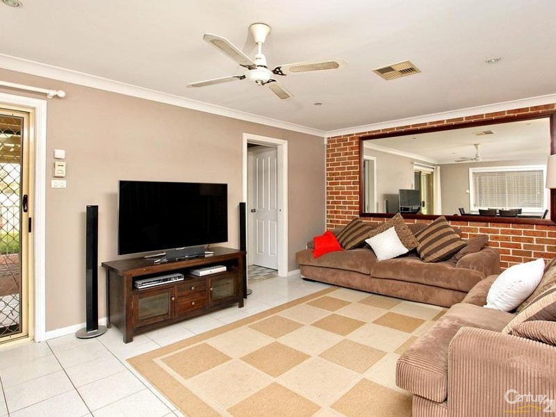 81A Summerfield Avenue, Quakers Hill NSW 2763