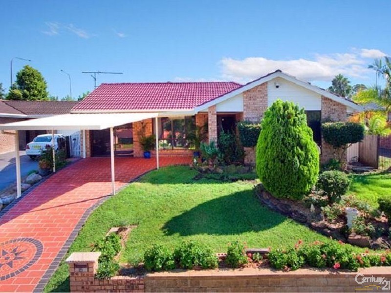 15 Dormer Grove, Quakers Hill NSW 2763