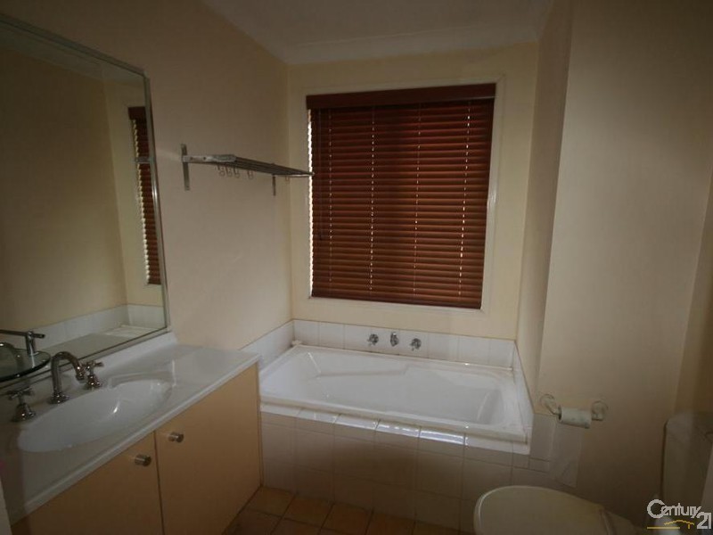 12 Huegill Way, Blacktown NSW 2148