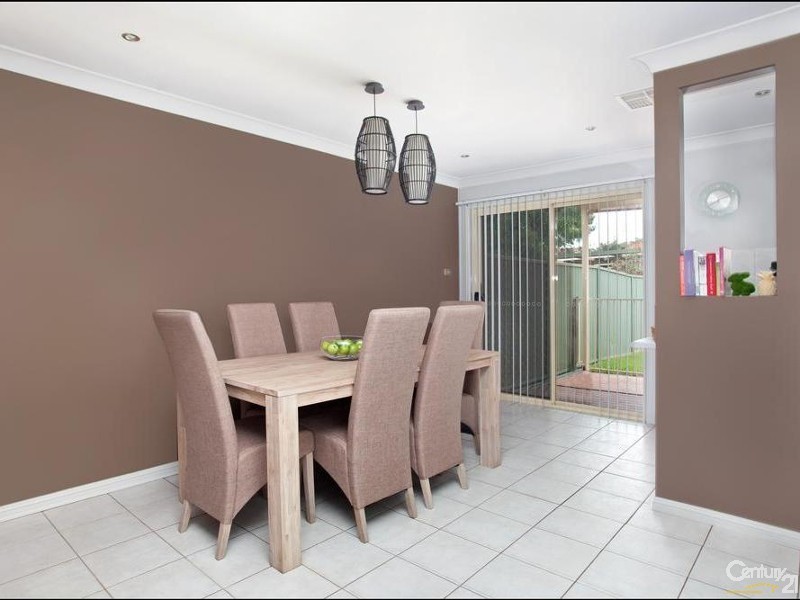 58 Hillcrest Road, Quakers Hill NSW 2763