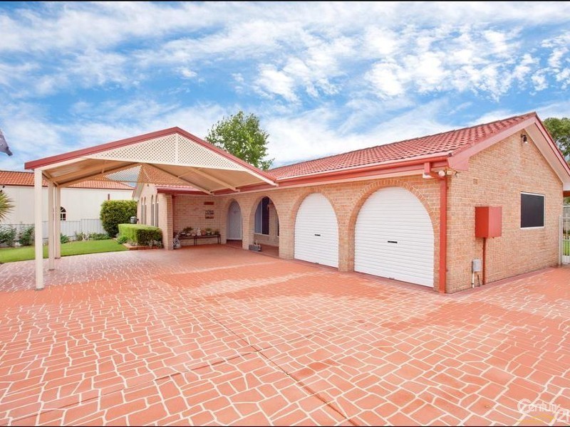 18 Ealing Place, Quakers Hill NSW 2763