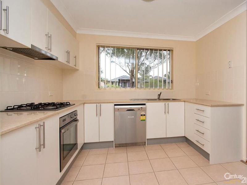 40 Treetop Circuit, Quakers Hill NSW 2763