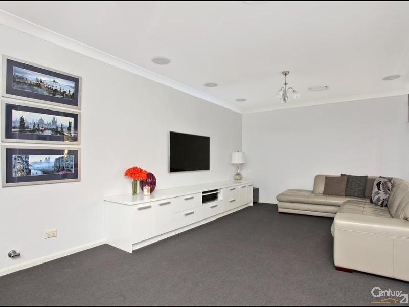 61 Parkwood Street, Plumpton NSW 2761