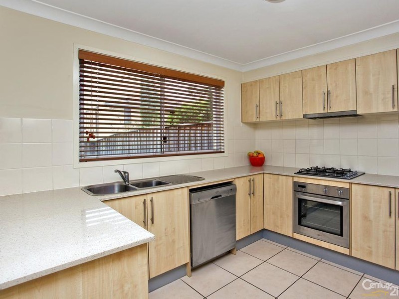 34 Tree Top Circuit, Quakers Hill NSW 2763