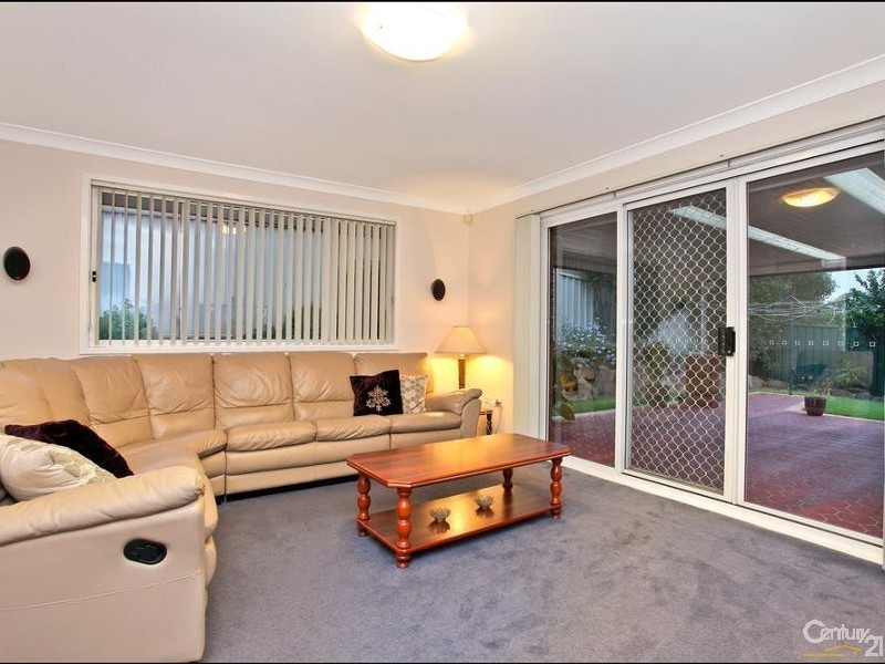 9 Yew Place, Quakers Hill NSW 2763