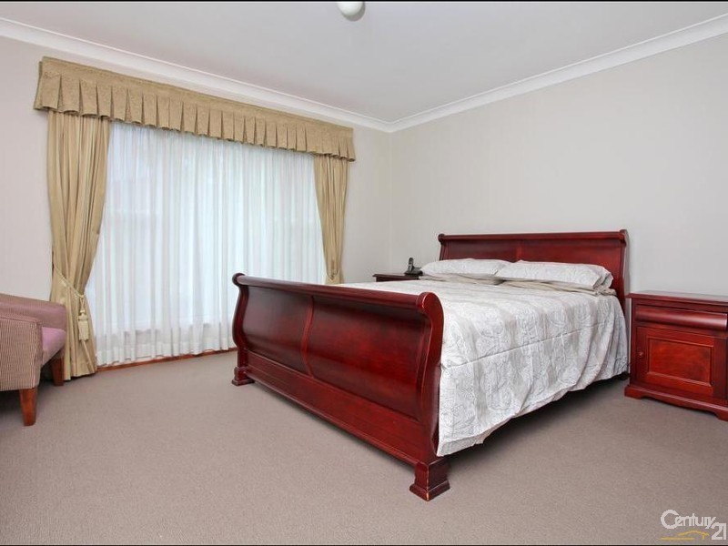 9 Yew Place, Quakers Hill NSW 2763