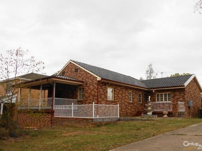 8 Preli Place, Quakers Hill NSW 2763