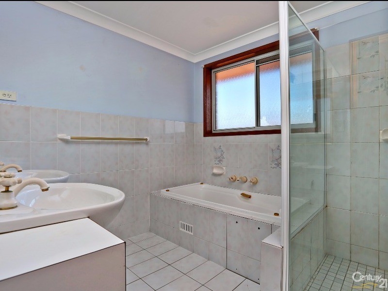 21 Ebony Crescent, Quakers Hill NSW 2763