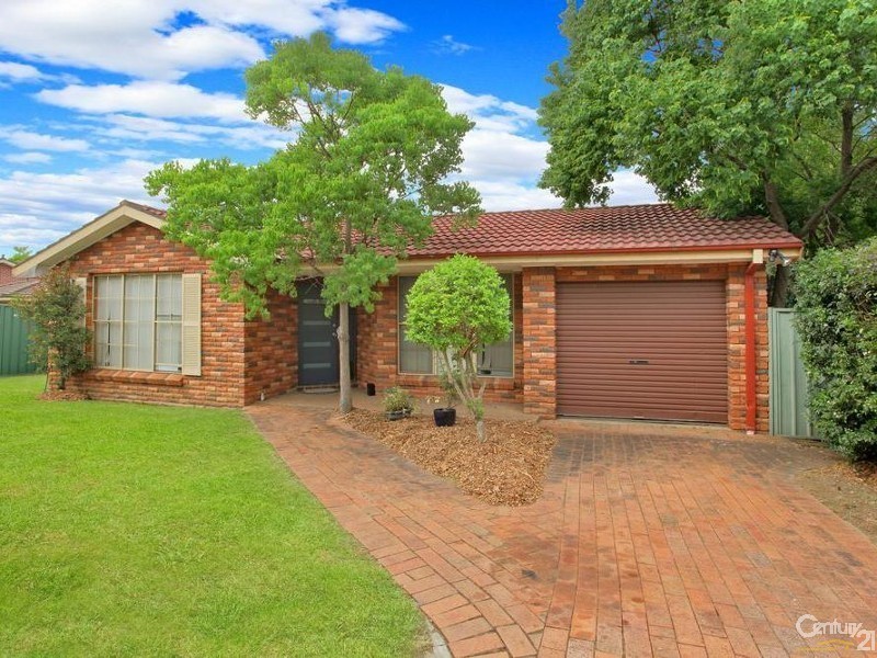 13 Yew Place, Quakers Hill NSW 2763