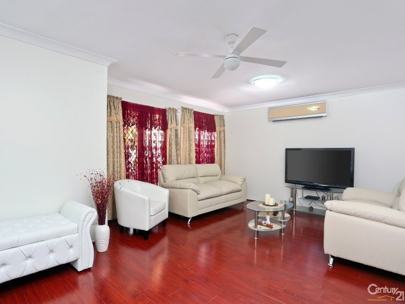 30 Redgum Circuit, Glendenning NSW 2761