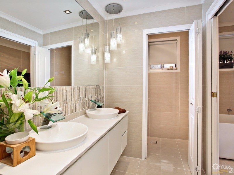 227 Quakers Road, Quakers Hill NSW 2763