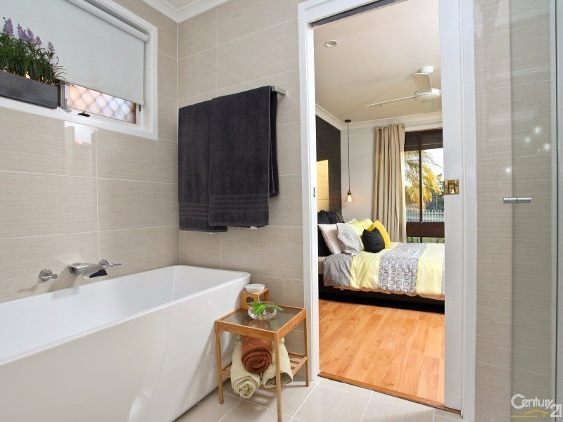 227 Quakers Road, Quakers Hill NSW 2763