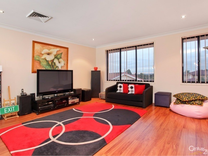 38 Gwydir Avenue, Quakers Hill NSW 2763