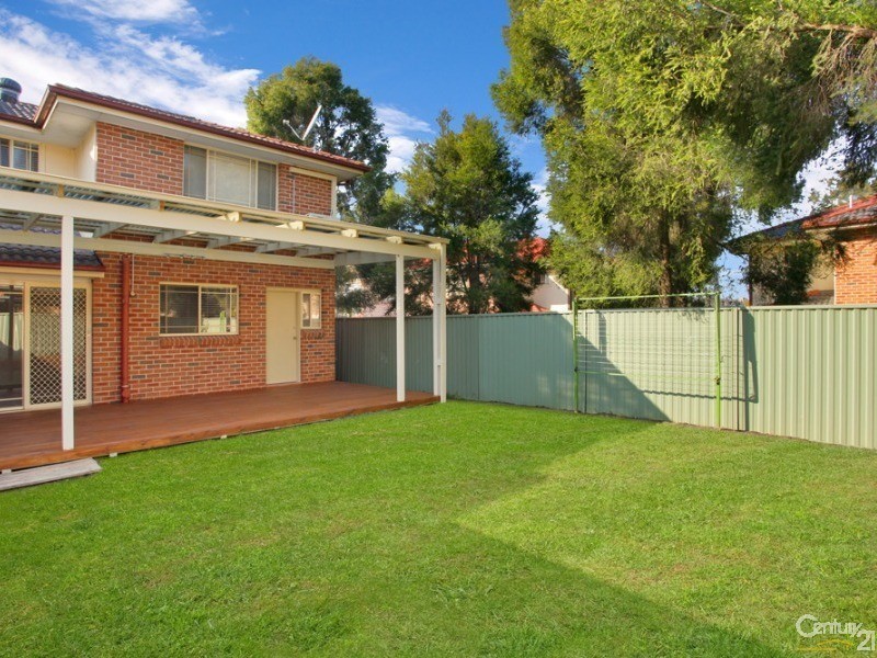 60 Hillcrest Road, Quakers Hill NSW 2763