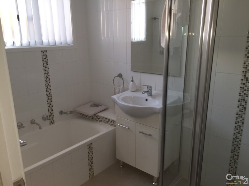 83 Colebee Crescent, Hassall Grove NSW 2761