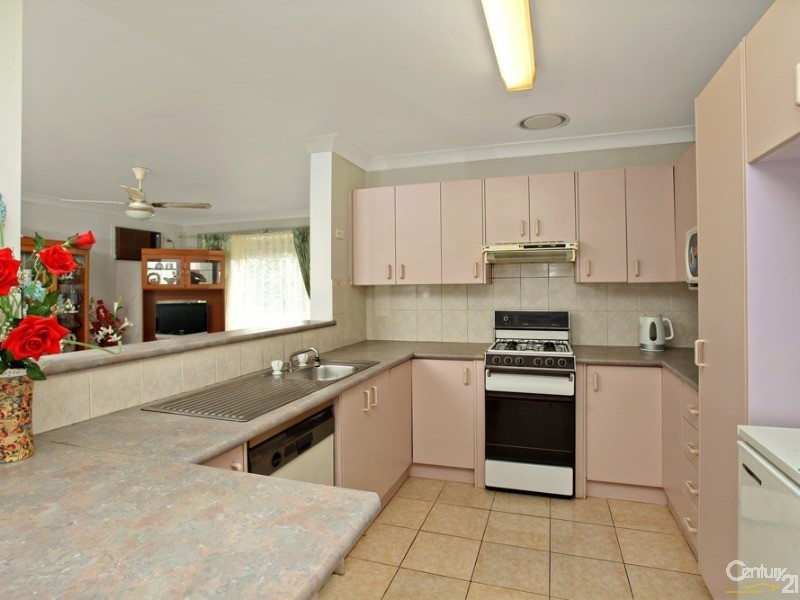 13 Varga Place, Hassall Grove NSW 2761