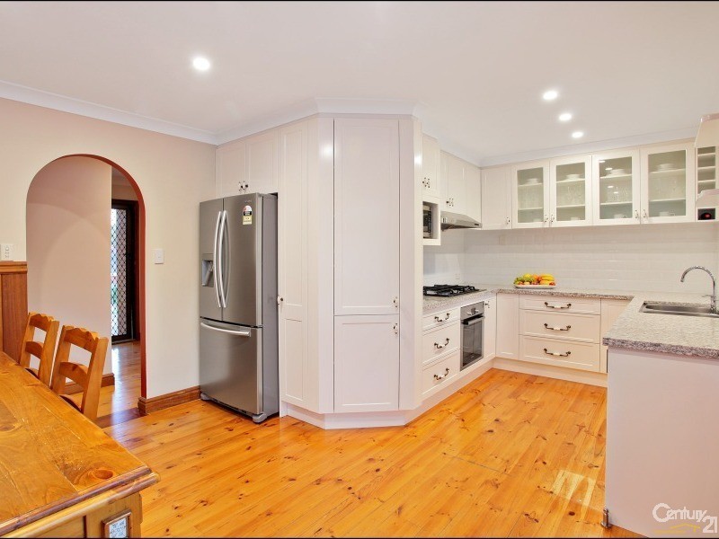 36 Bombala Crescent, Quakers Hill NSW 2763