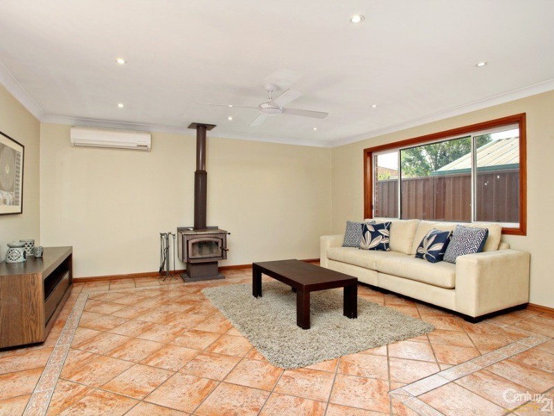 21 Ebony Crescent, Quakers Hill NSW 2763