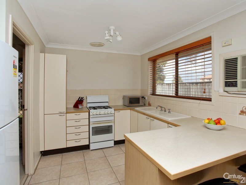 3 Curt Place, Quakers Hill NSW 2763