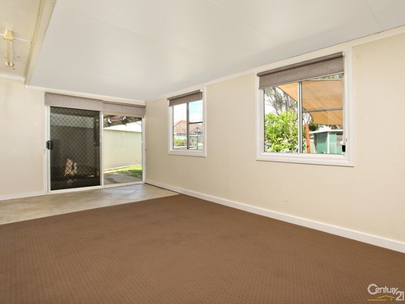15 Small Street, Marayong NSW 2148