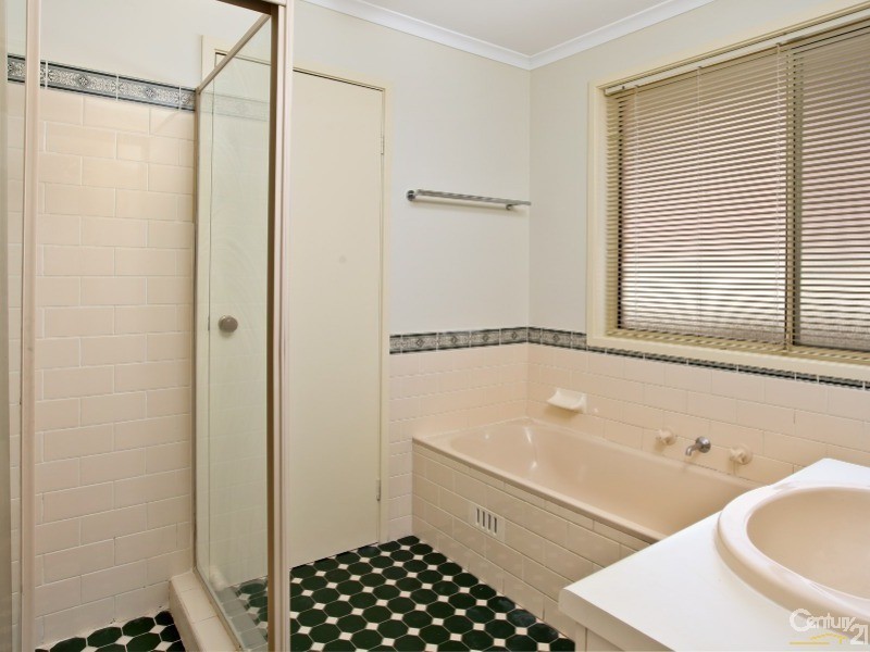 11 Aimee Street, Quakers Hill NSW 2763