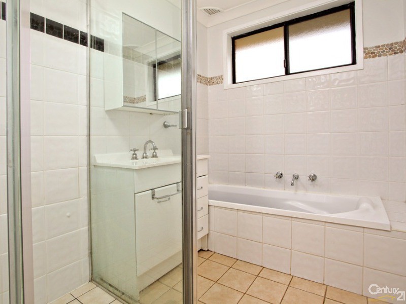 3 Caton Place, Quakers Hill NSW 2763