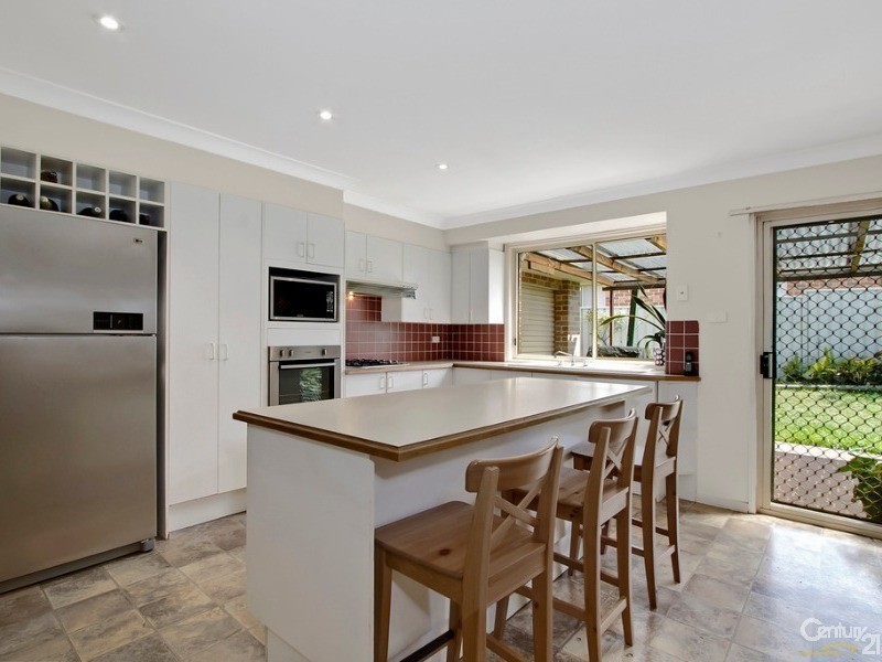 70 Pagoda Crescent, Quakers Hill NSW 2763