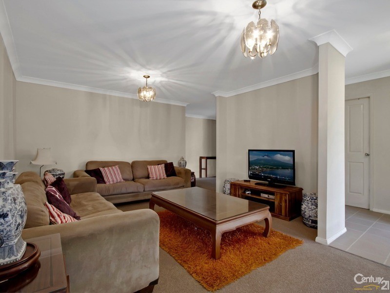 70 Pagoda Crescent, Quakers Hill NSW 2763