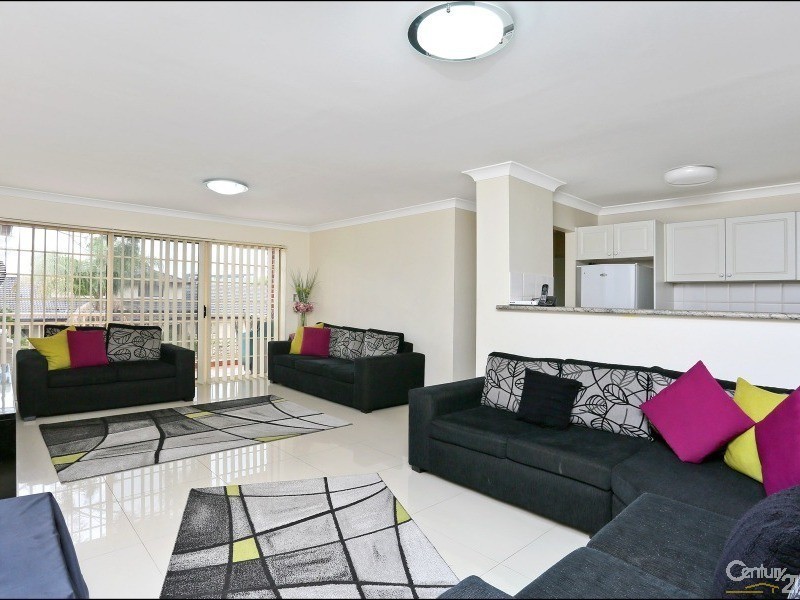 8/56-58 Neil Street, Merrylands NSW 2160
