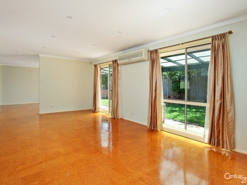 11 Aimee Street, Quakers Hill NSW 2763