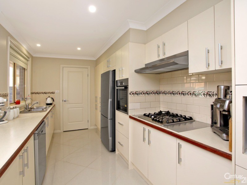 14 Sonter Street, Quakers Hill NSW 2763