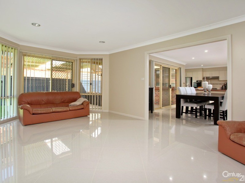 14 Sonter Street, Quakers Hill NSW 2763