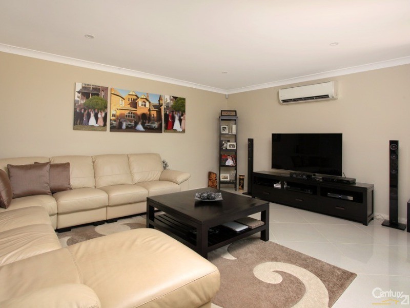 14 Sonter Street, Quakers Hill NSW 2763